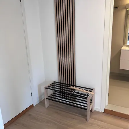 Sentral Leilighet I Mosterhamn Apartment Bomlo Exterior photo