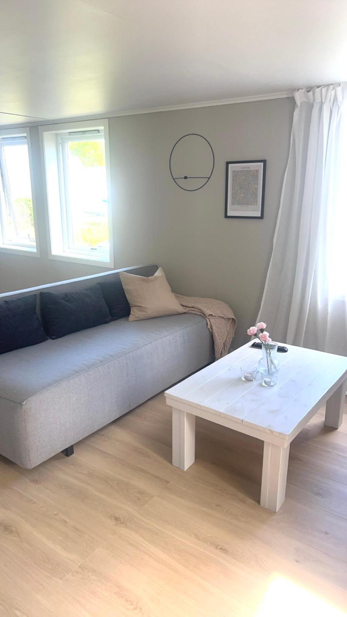 Apartment Sentral Leilighet I Mosterhamn Bomlo